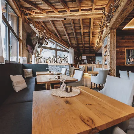 Margarethenstein Boutique Including Zell Am Summercard And Air Condition Hotel 4*