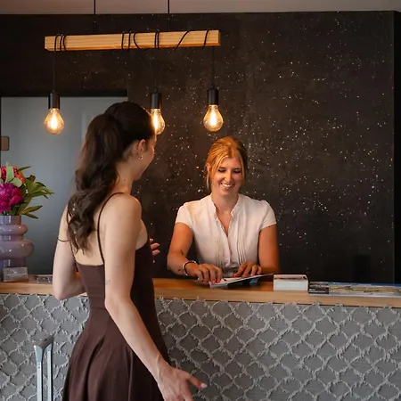 Margarethenstein Boutique Including Zell Am Summercard And Air Condition Hotel 4*
