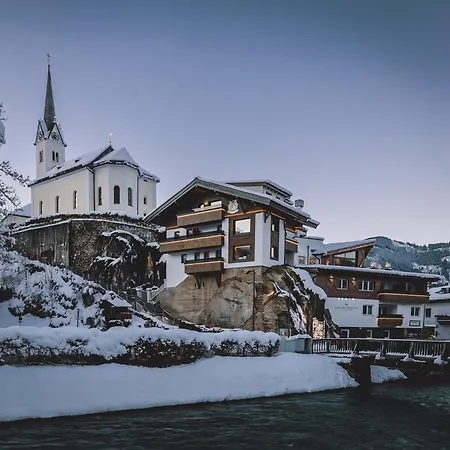 Margarethenstein Boutique Including Zell Am Summercard And Air Condition Hotel Kaprun